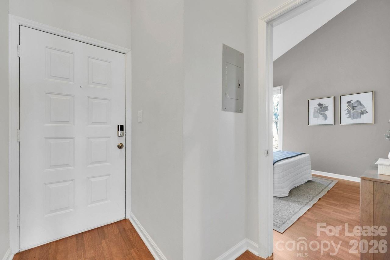 300 S Cedar St #2 - Photo 6 of 28