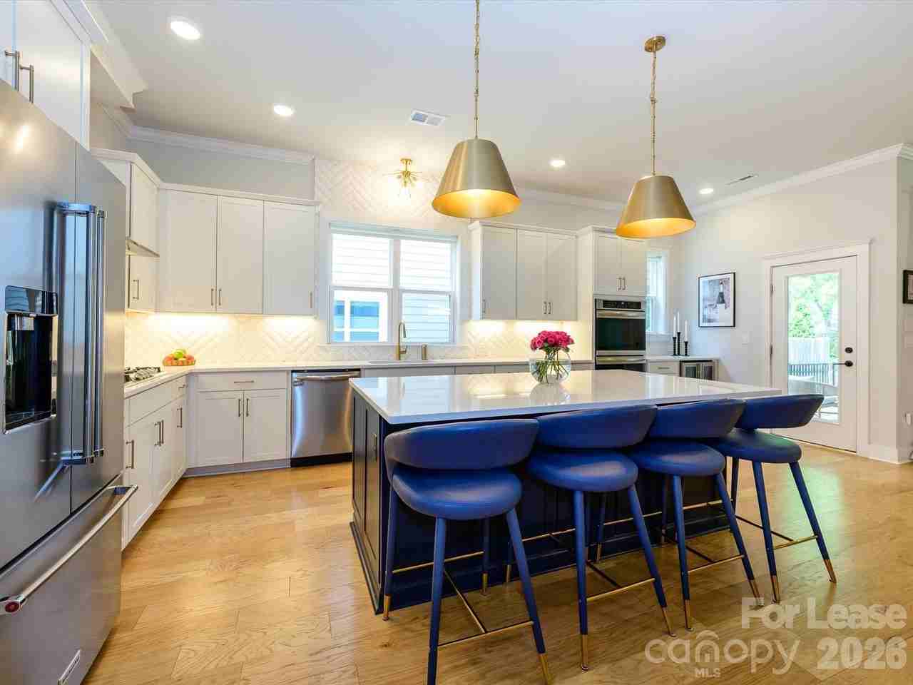 1217 Drummond Ave - Photo 6 of 39