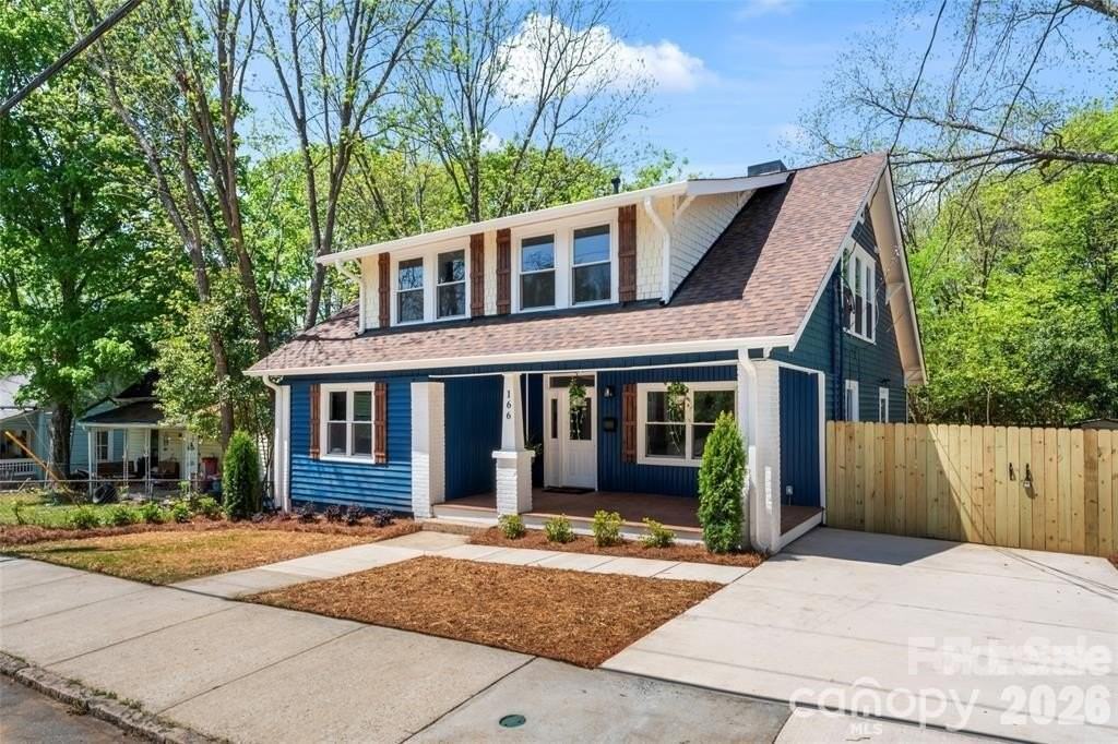 166 Franklin Ave Nw - Photo 2 of 26