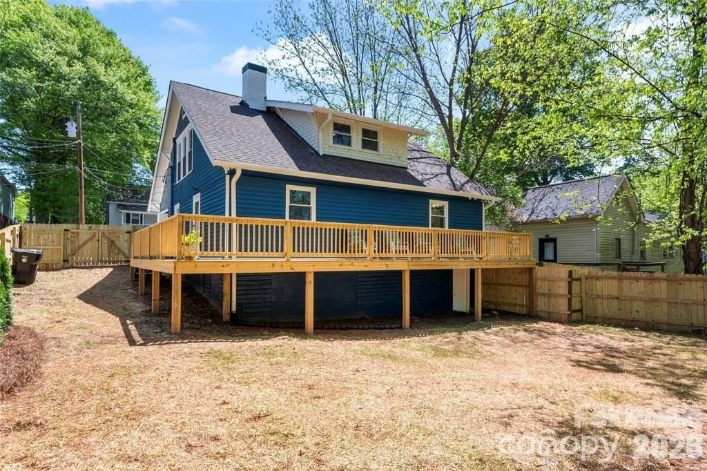 166 Franklin Ave Nw - Photo 5 of 26