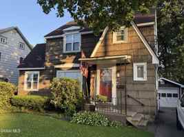 featured image of 21 Baker St