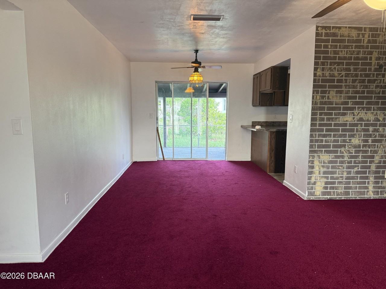 1032 Frost Ln - Photo 7 of 18