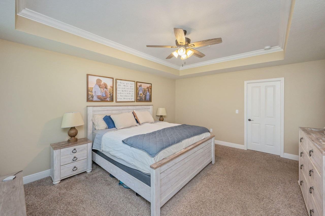 5811 Roberts Rd - Photo 5 of 18