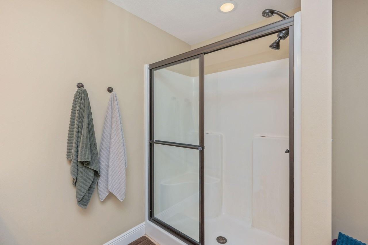 5811 Roberts Rd - Photo 7 of 18