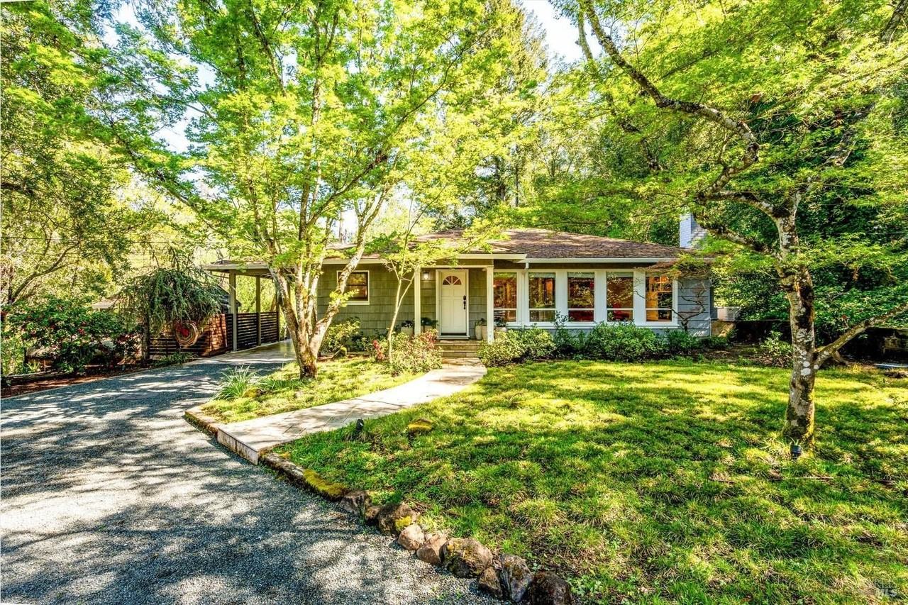 850 Conn Valley Rd