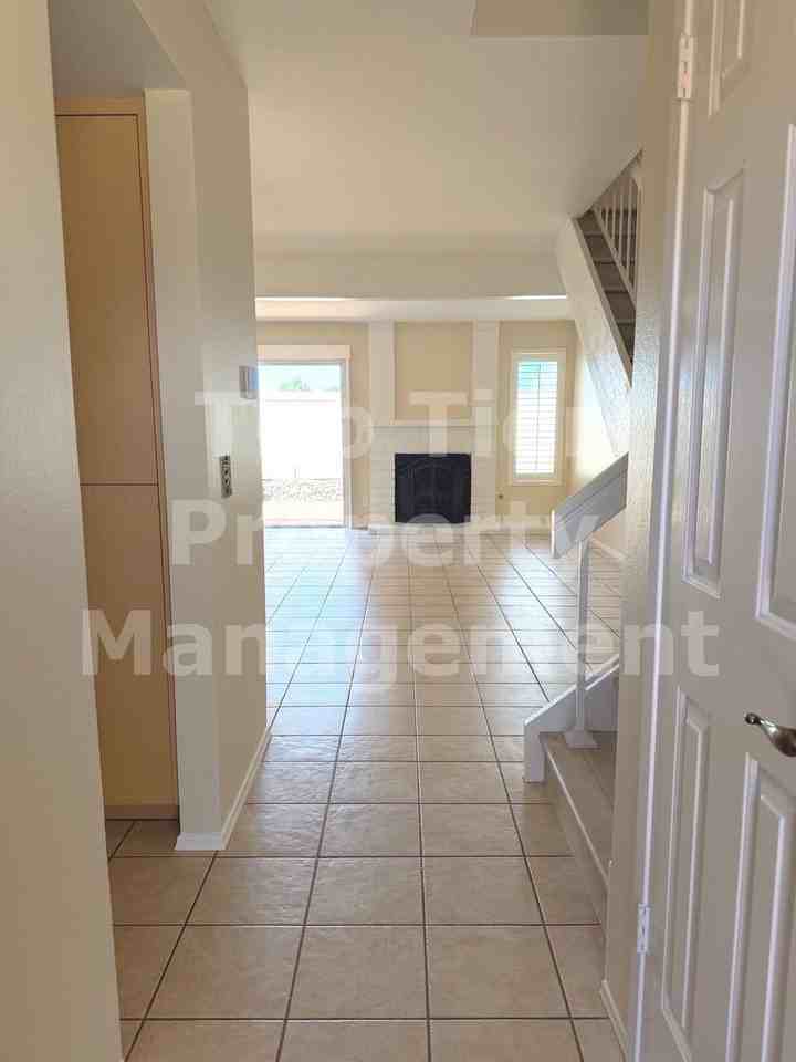 6811 Alderwood Dr - Photo 5 of 30