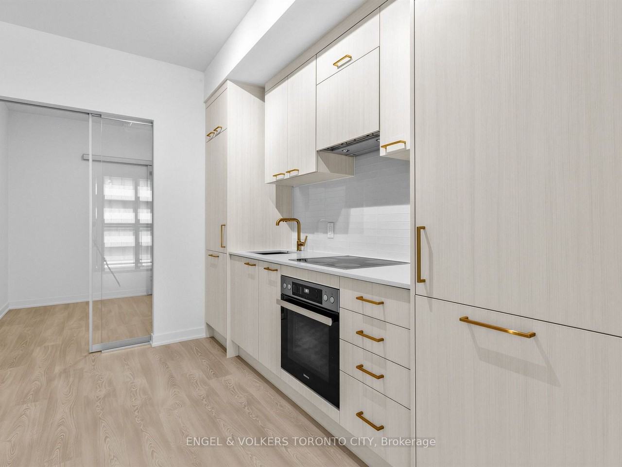 634 The Charles At Church - Photo 7 of 21