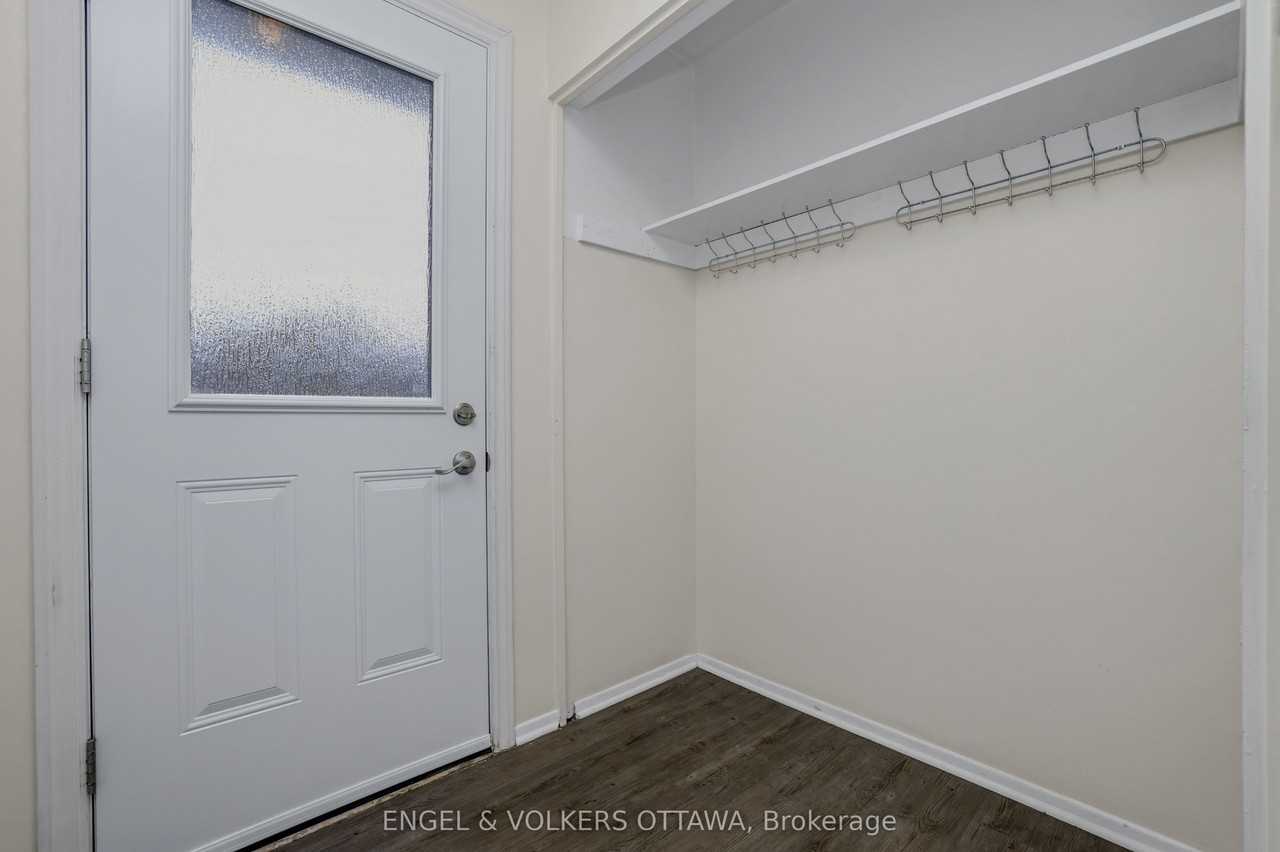 20 Meadowbank Dr - Photo 4 of 45