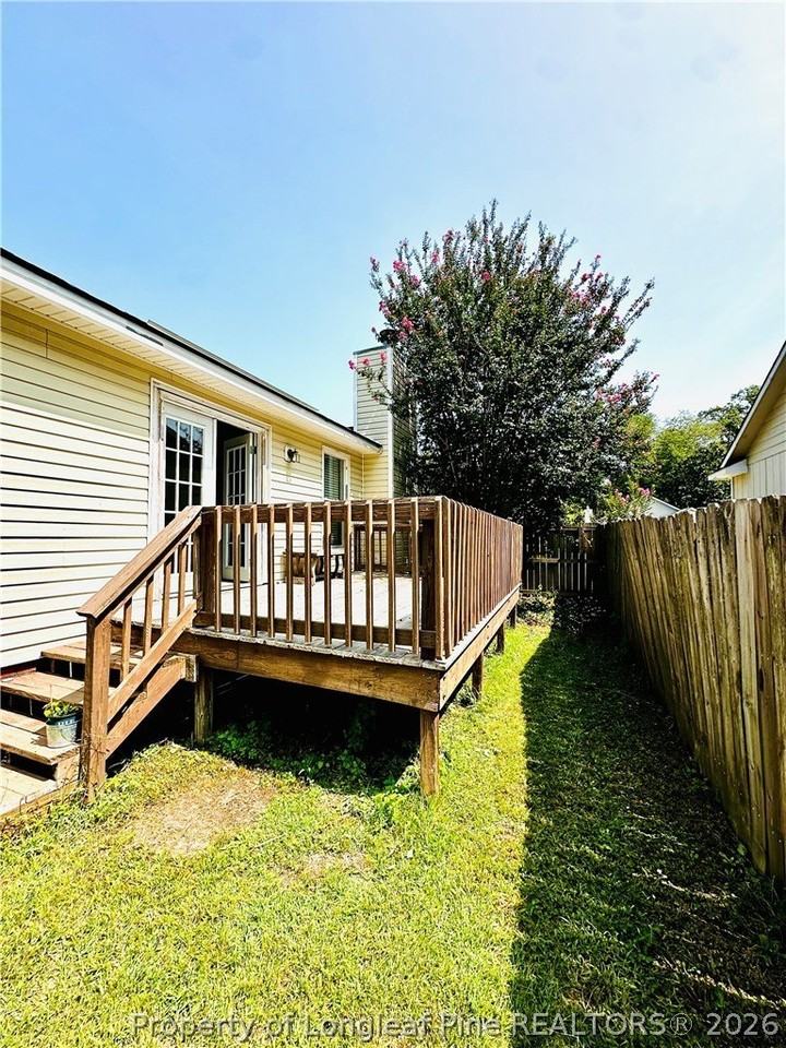 6338 Rhemish Dr - Photo 7 of 8