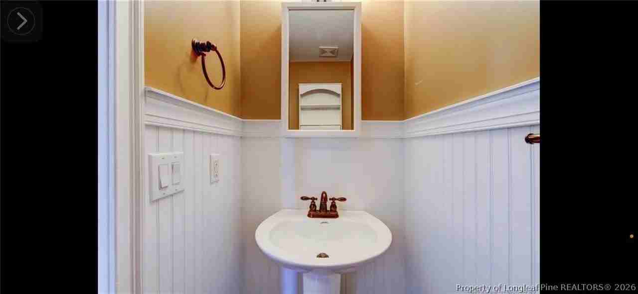 590 Stoney Creek Dr - Photo 4 of 22