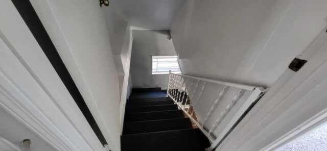 513 Center St - Photo 5 of 9