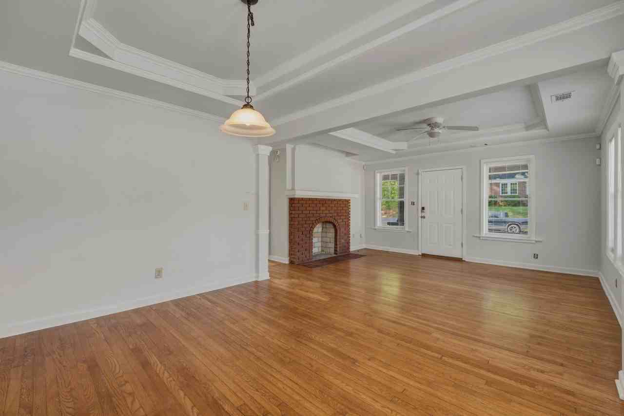 506 Mellview Ave Sw #1 - Photo 7 of 30