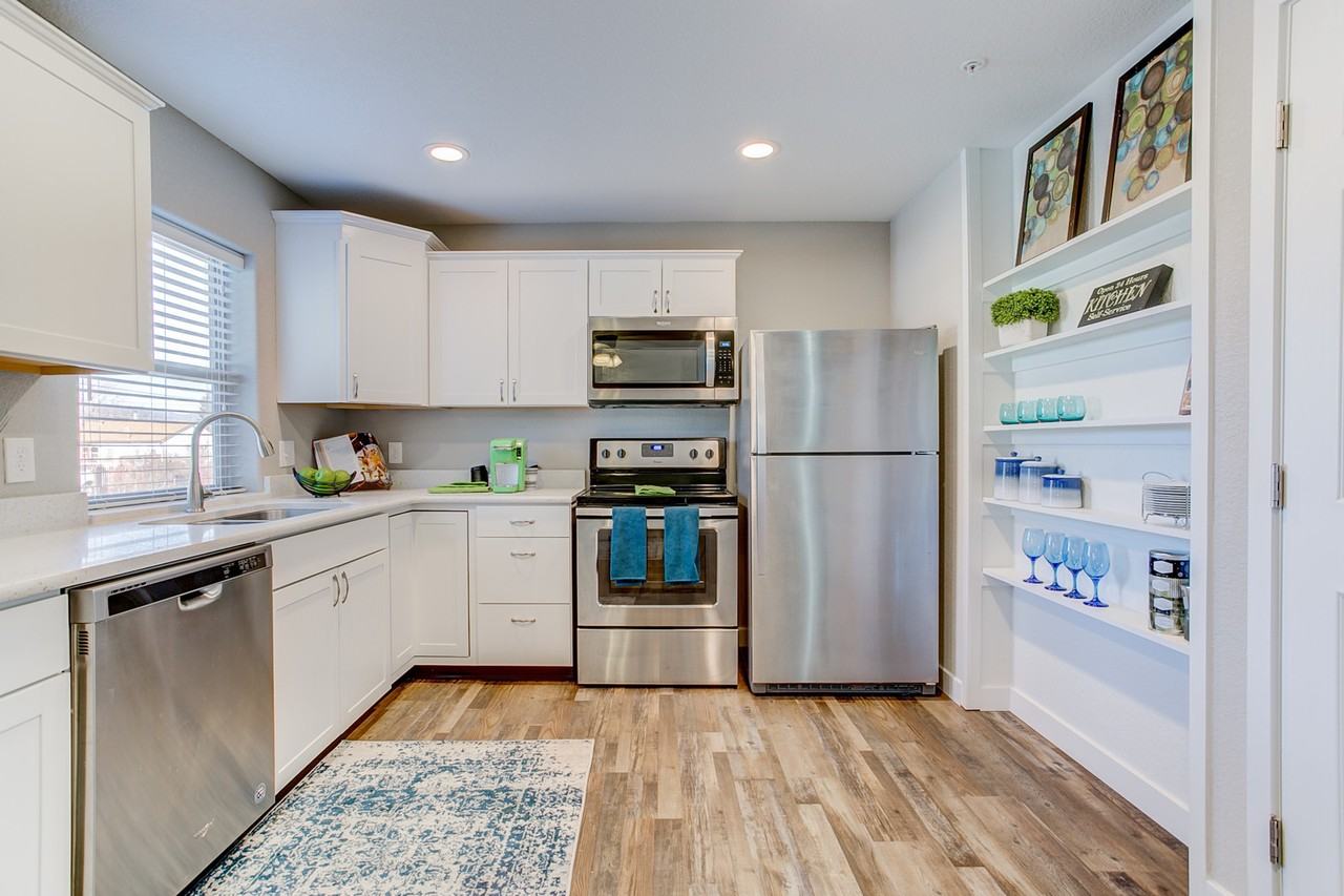 2735 E San Miguel St #101 - Photo 6 of 20