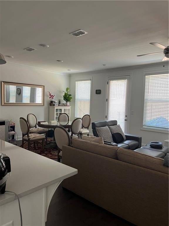 5208 Riden Ct - Photo 6 of 20