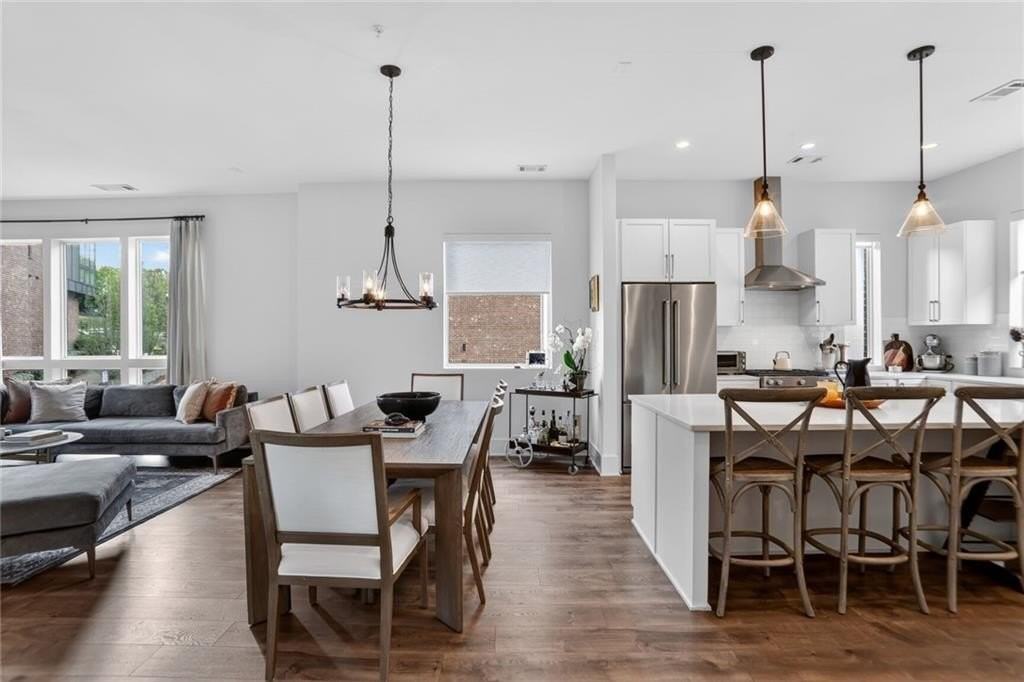 1214 Chelsea Cir Nw - Photo 5 of 25