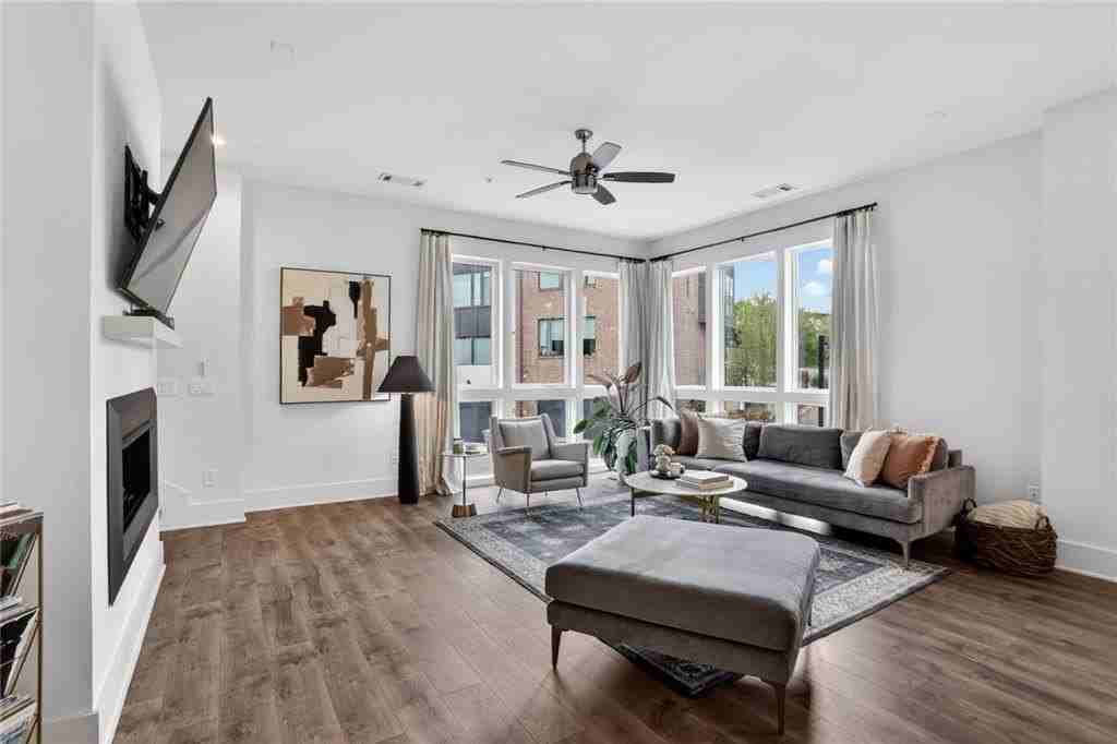 1214 Chelsea Cir Nw - Photo 7 of 25