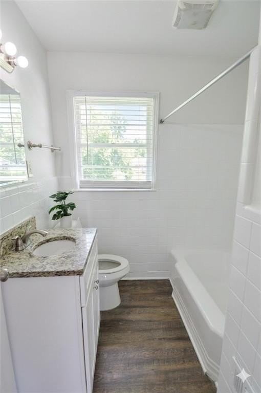 2191 Greystone Way - Photo 5 of 9