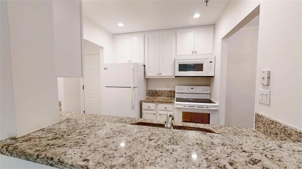 300 Johnson Ferry Rd Ne #A112 - Photo 7 of 42