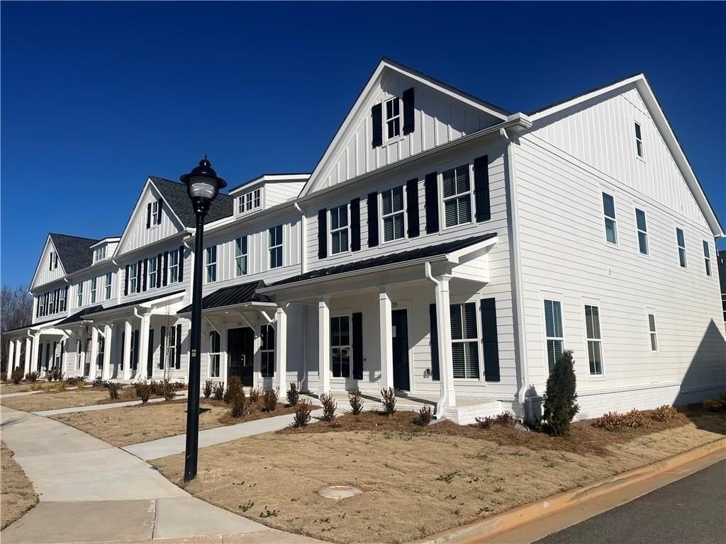 1719 Prospect Way Sw - Photo 2 of 18