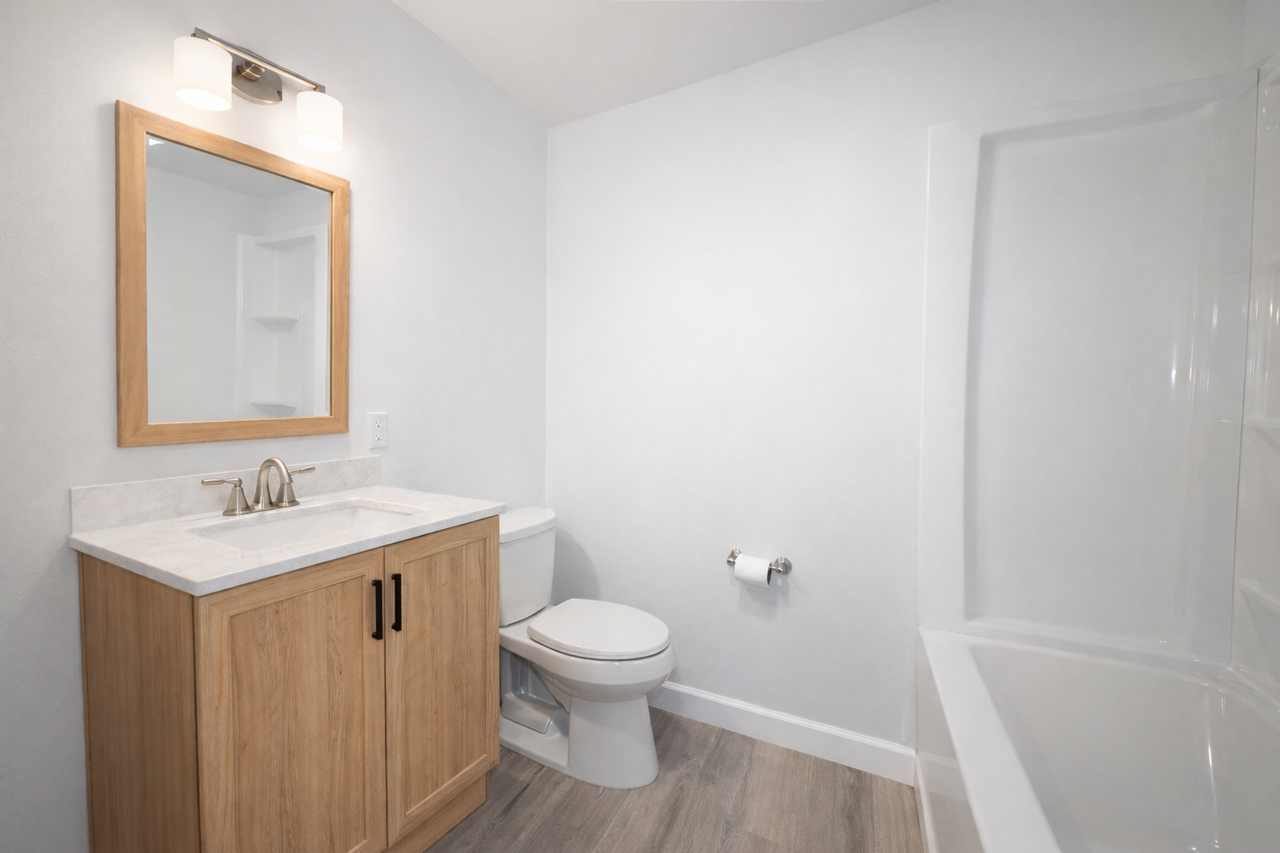 Northtowne Apartments - Photo 7 of 18