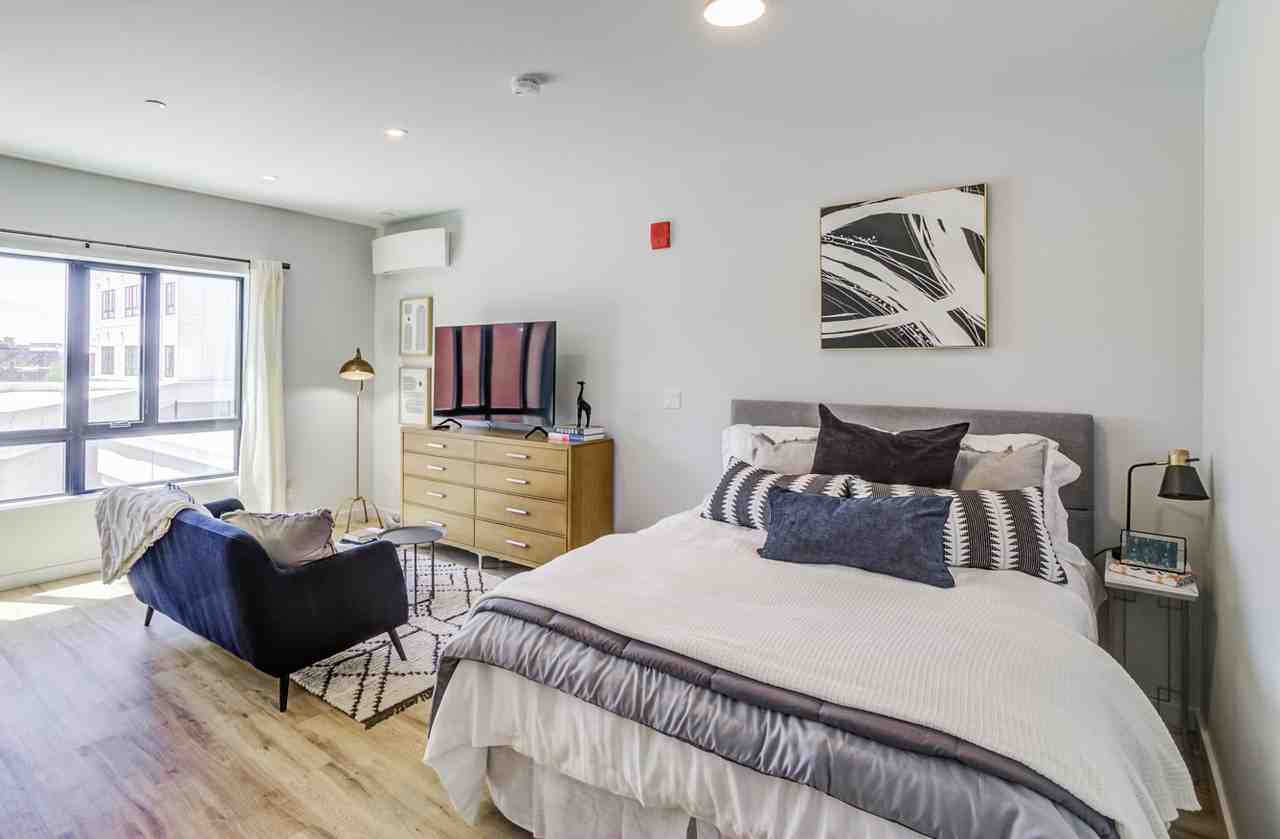 75 75 Baldwin Street75 Baldwin Street - 328 #328 - Photo 7 of 21