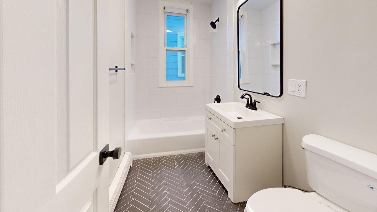 165 165 Hichborn Street165 Hichborn Street - 1 #1 - Photo 6 of 26