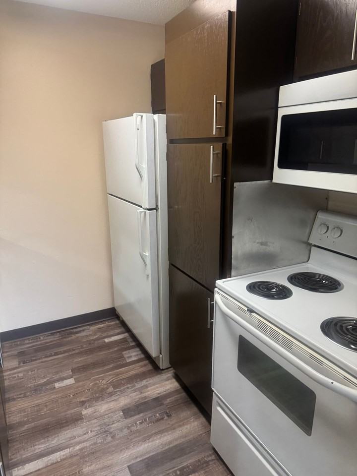 5201 S Union Street - Photo 5 of 14