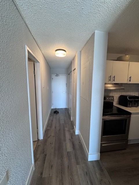 5572 Northridge Towers #1004 - Photo 4 of 29