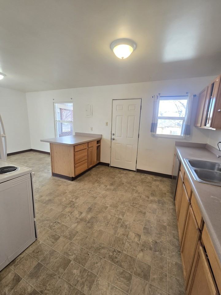 3820 Meadow Ln #1 - Photo 6 of 14