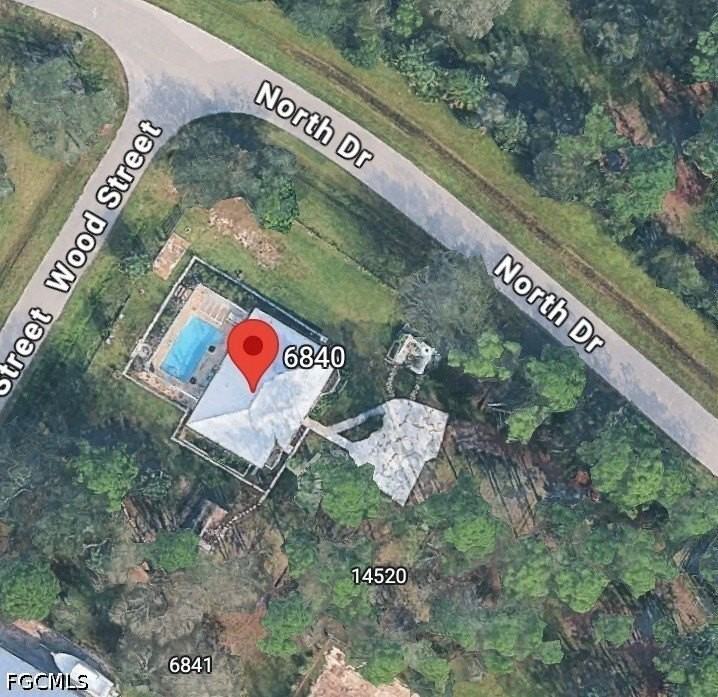 6840 Cadet Ave - Photo 3 of 23