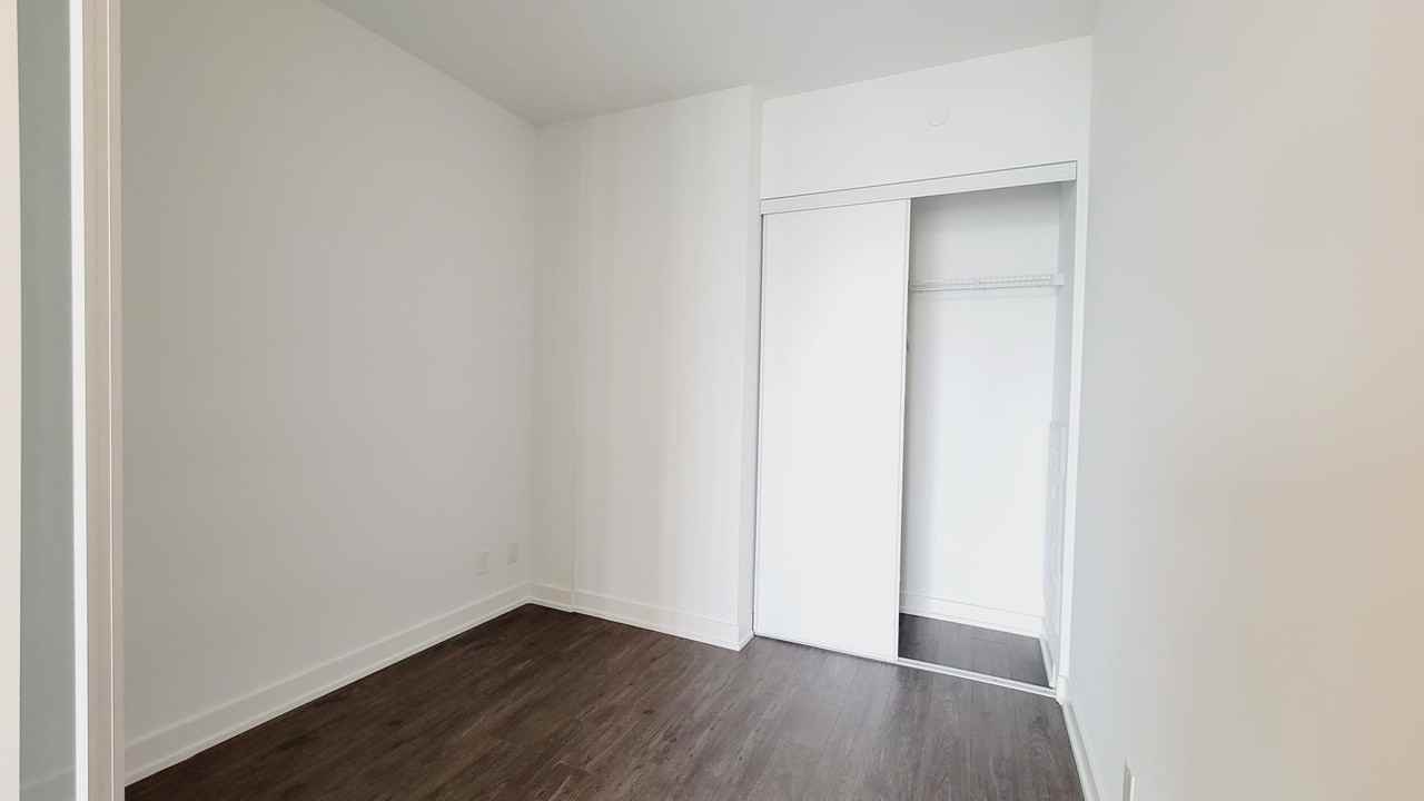 Yonge St & Queen St E #3339 - Photo 7 of 19