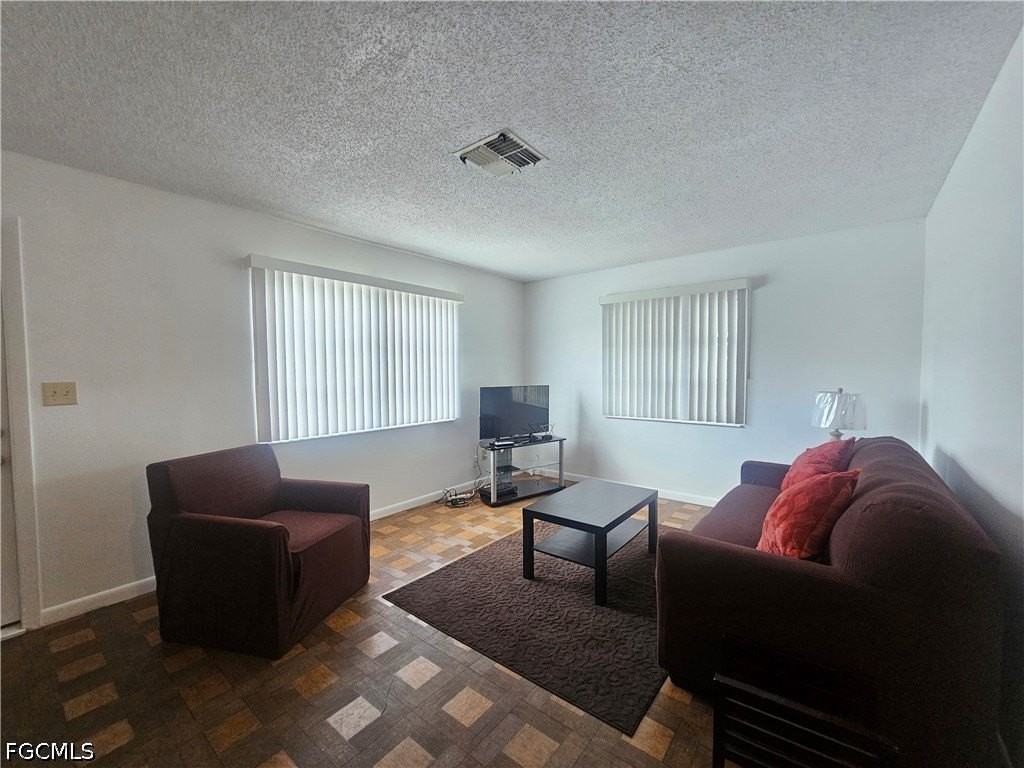 34 Desert Candle Cir - Photo 2 of 14