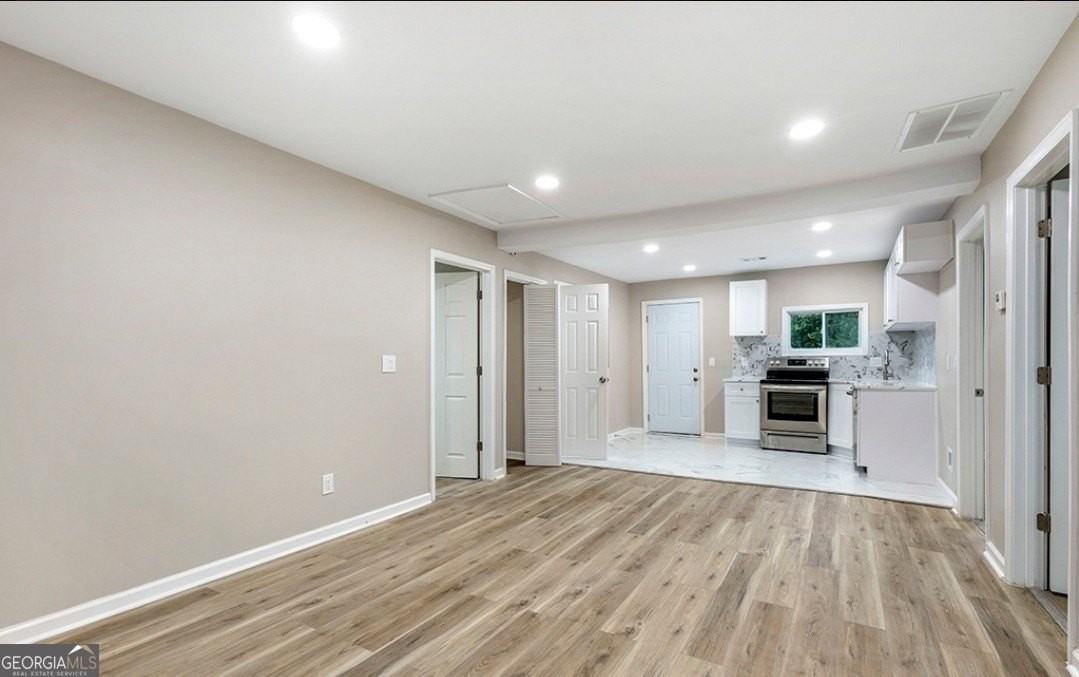 2502 Park Dr - Photo 4 of 10