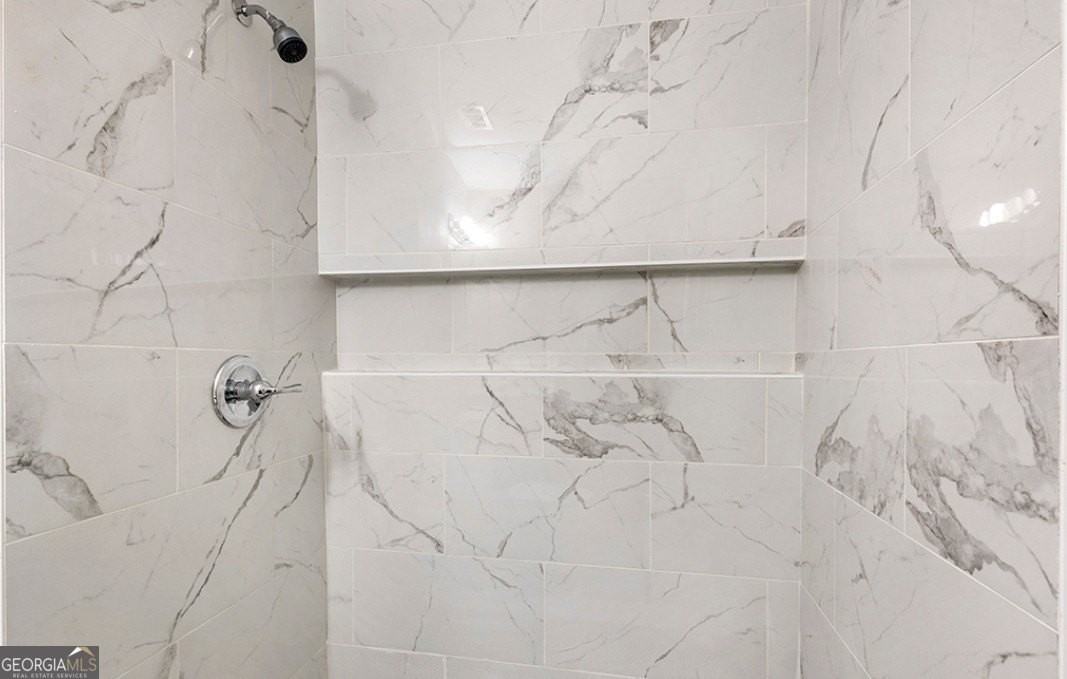 2502 Park Dr - Photo 7 of 10