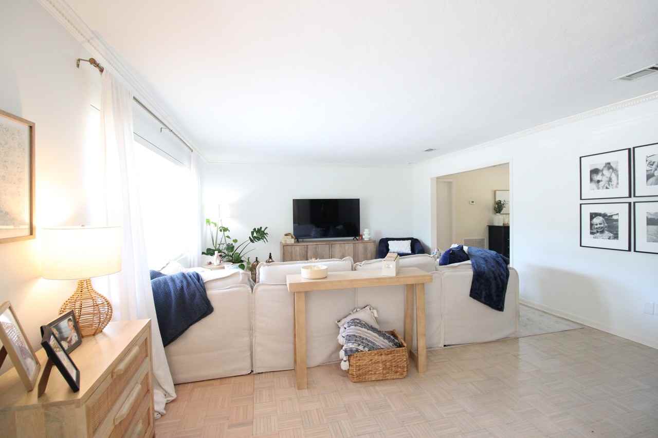 2046 Nw 19th Ln #1 - Photo 3 of 16