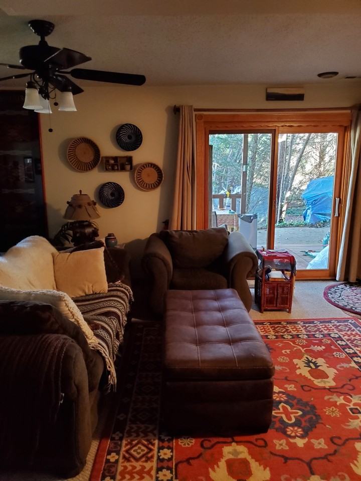 48 Holly Hill DriveUnit B #1 - Photo 2 of 9