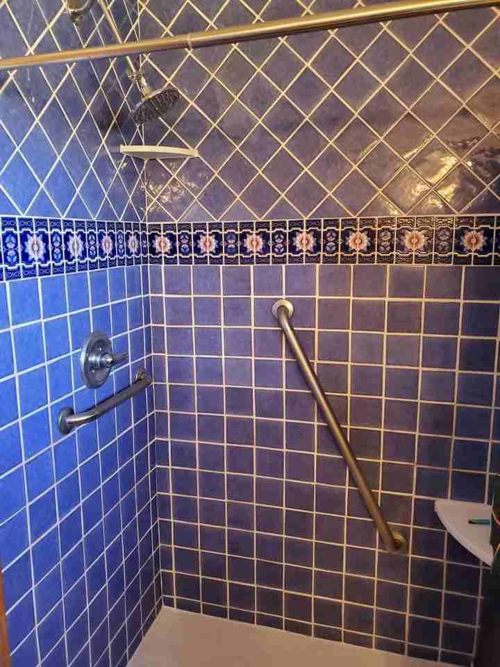 48 Holly Hill DriveUnit B #1 - Photo 4 of 9