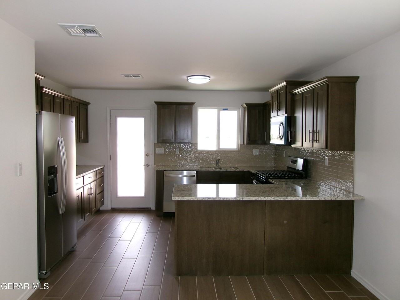 5960 Mohegan Sun St - Photo 5 of 16