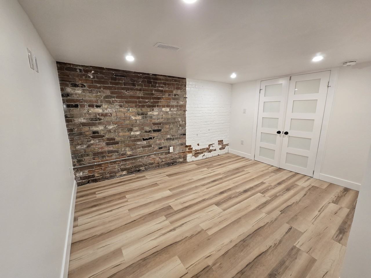 1172 Davenport Road - Photo 6 of 20
