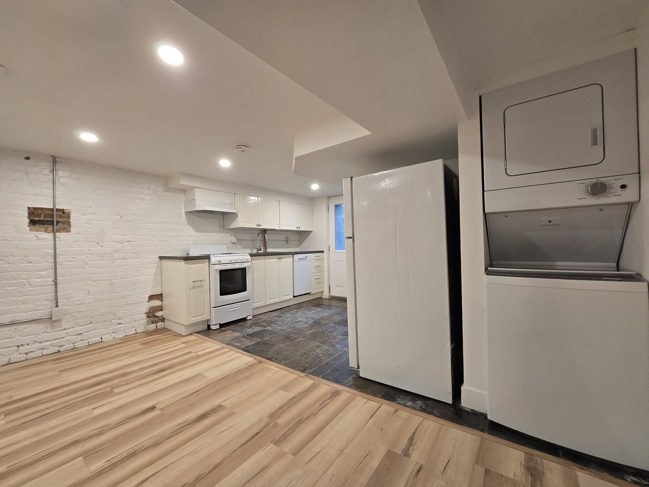 1172 Davenport Road - Photo 7 of 20