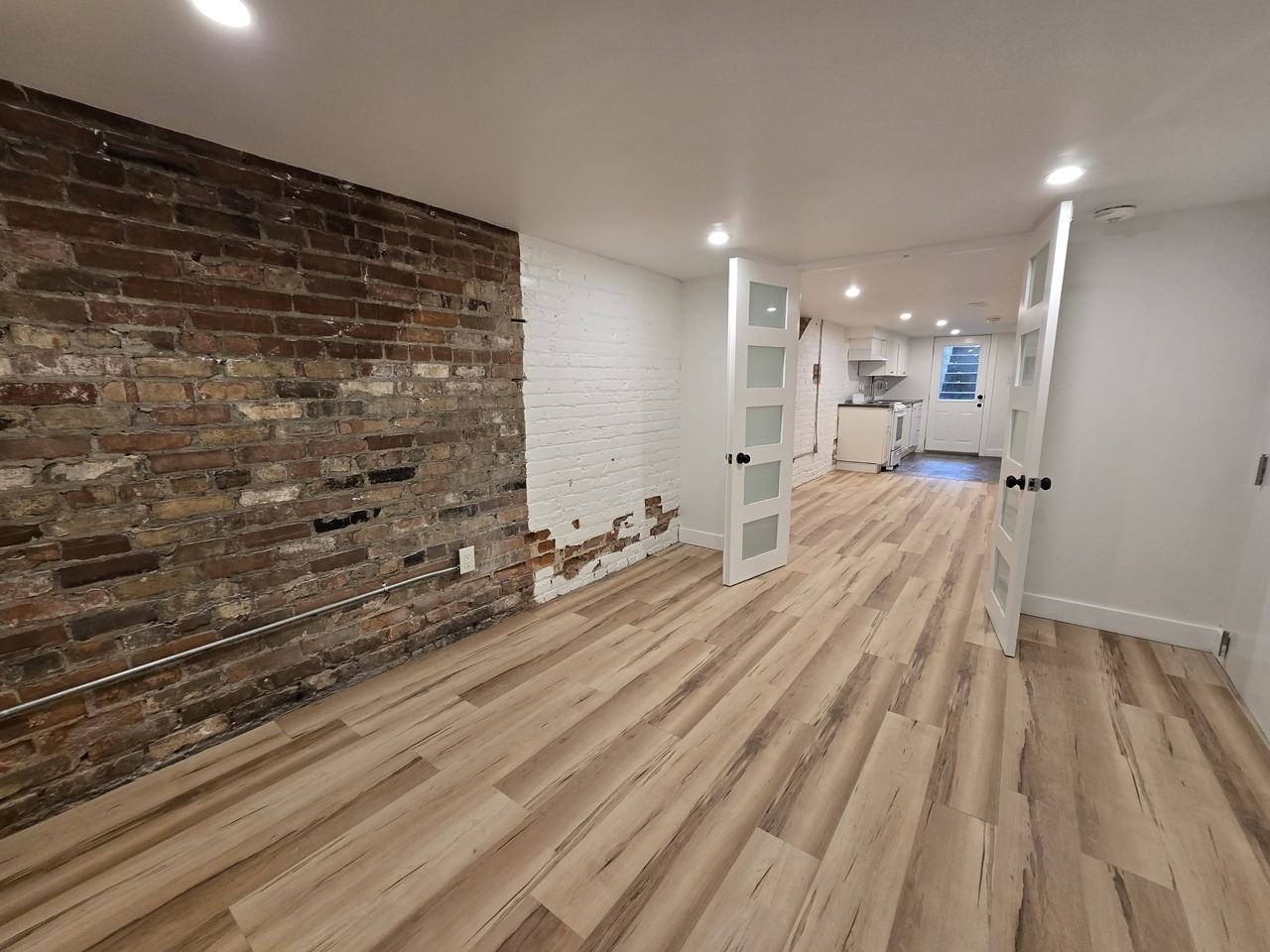 1172 Davenport Road - Photo 5 of 20
