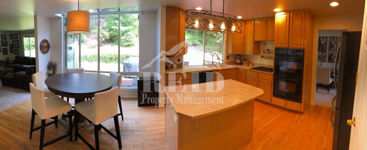 12238 Ridgepoint Cir Nw - Photo 3 of 31