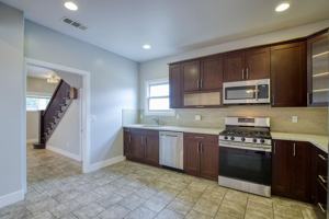 featured image of 419 Carolina St