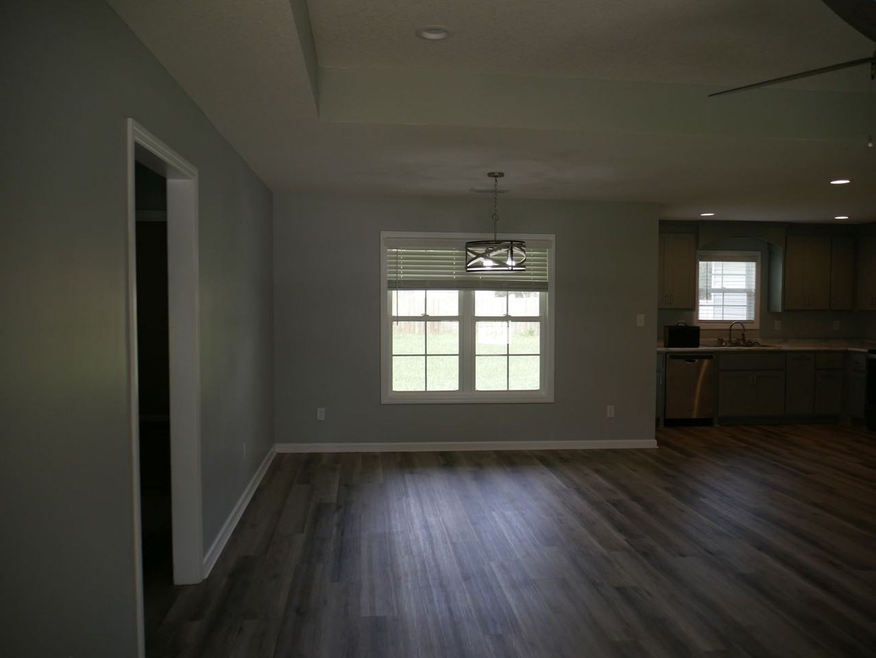 4428 White Water Rd - Photo 3 of 47