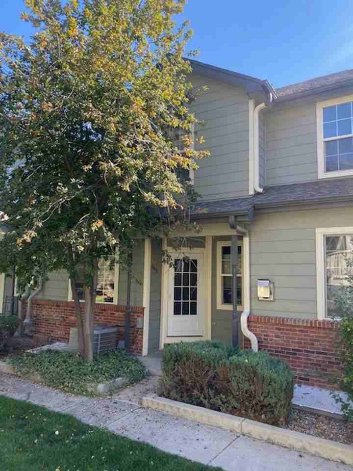 665 S Depew St - Photo 2 of 23