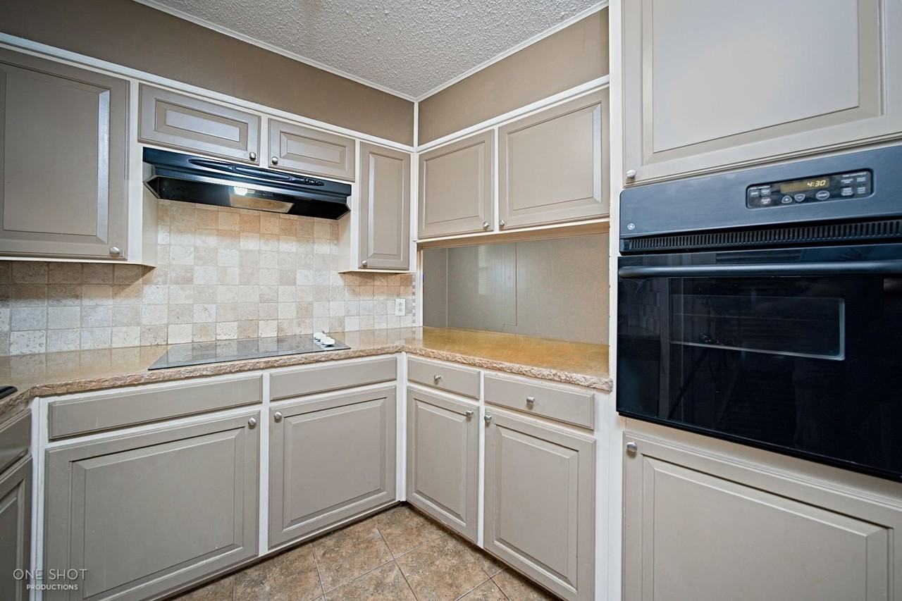 4613 N 2nd St - Photo 3 of 33