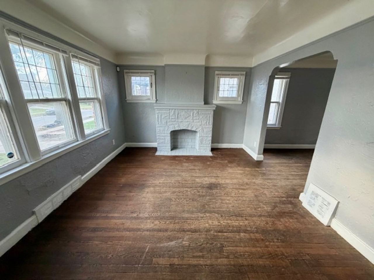 14590 Ardmore St - Photo 6 of 18