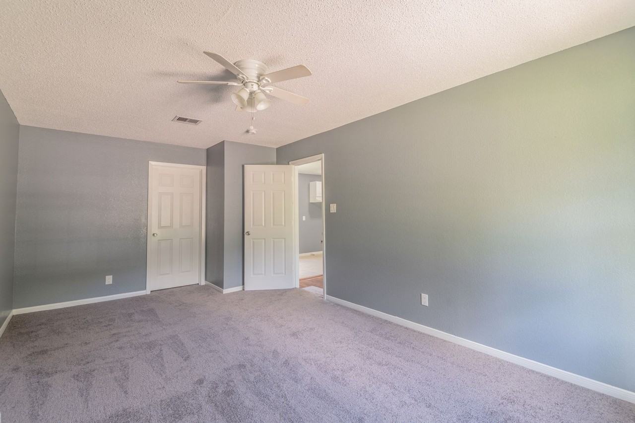 5407 Thrush Dr - Photo 5 of 15