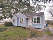 203 Beatrice St - Photo 1 of 1