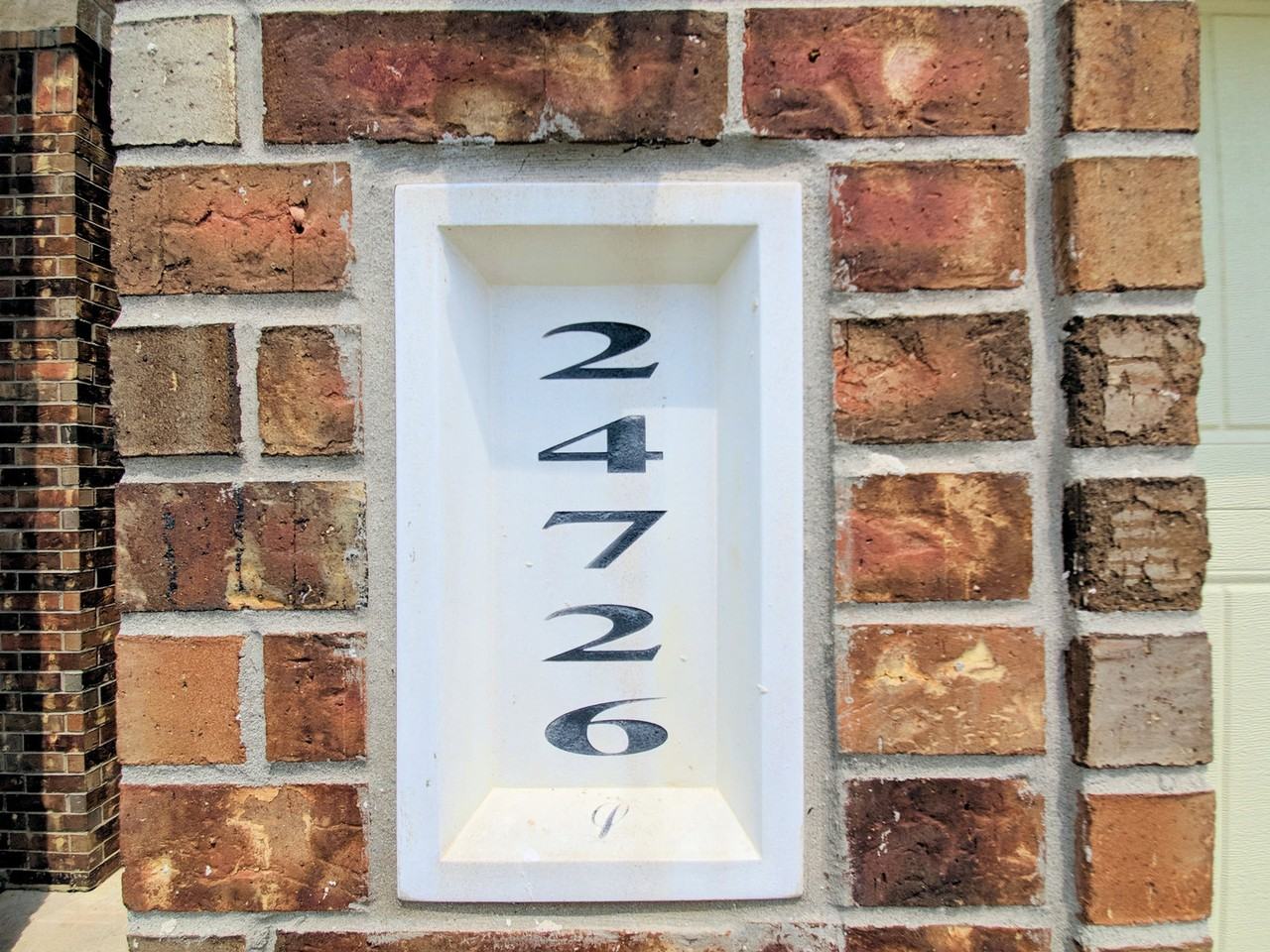 24726 Colonial Elm Dr - Photo 3 of 23